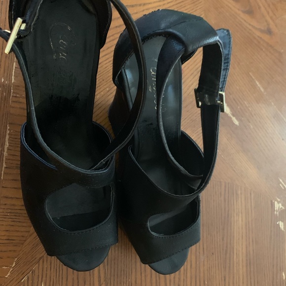 Black wedges - Picture 3 of 4